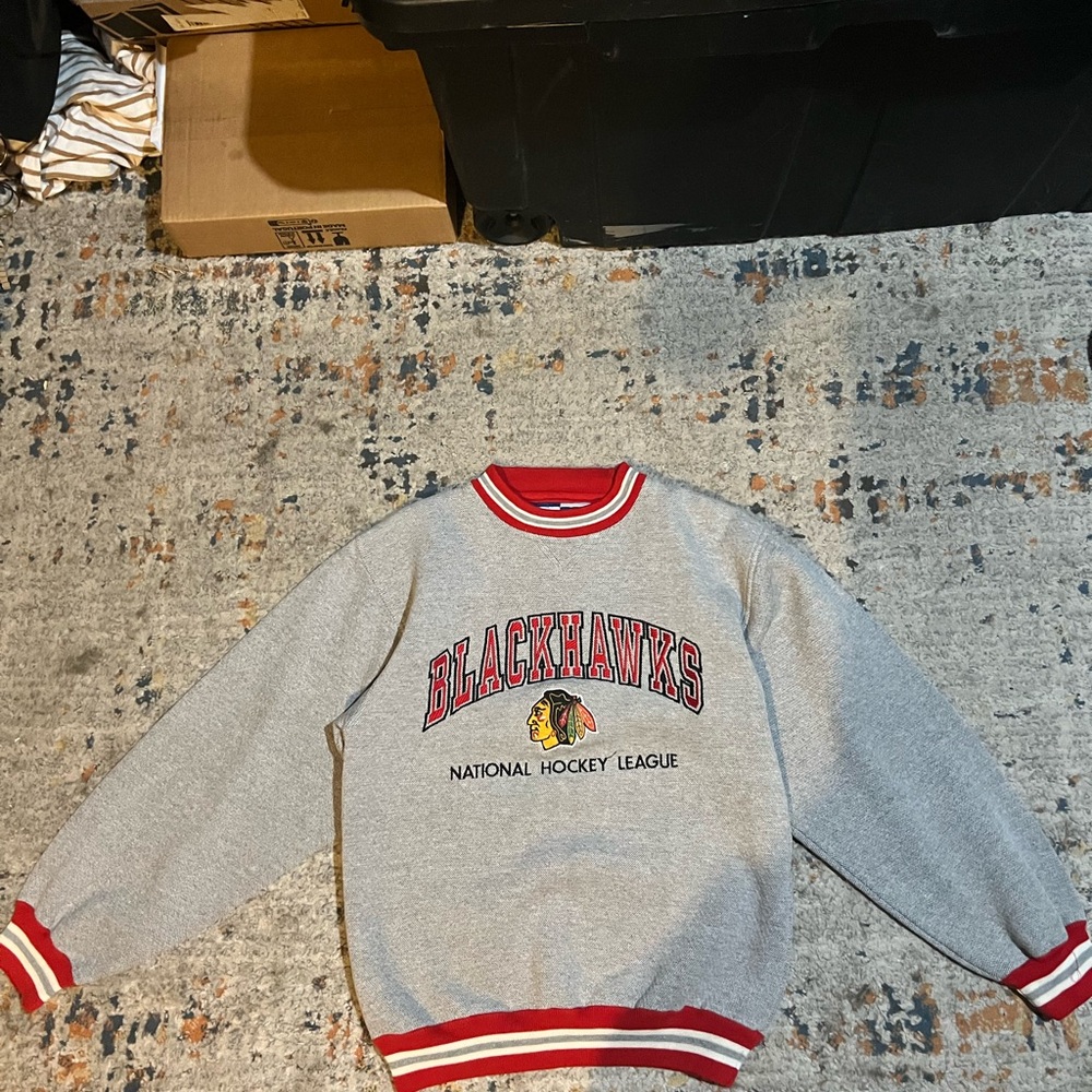 Vintage Blackhawks NHL Men's Sweater